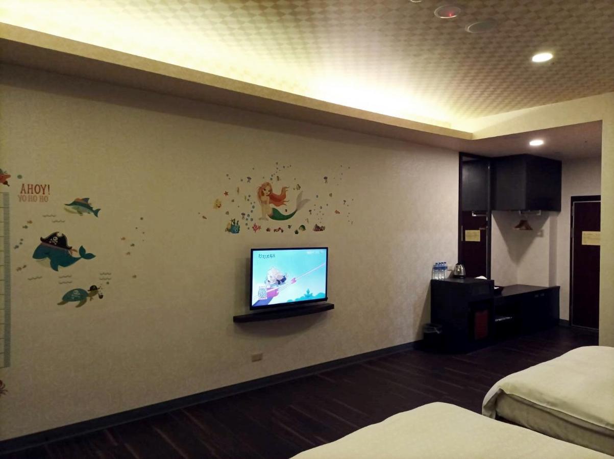 Crystal Hotel Puli Εξωτερικό φωτογραφία