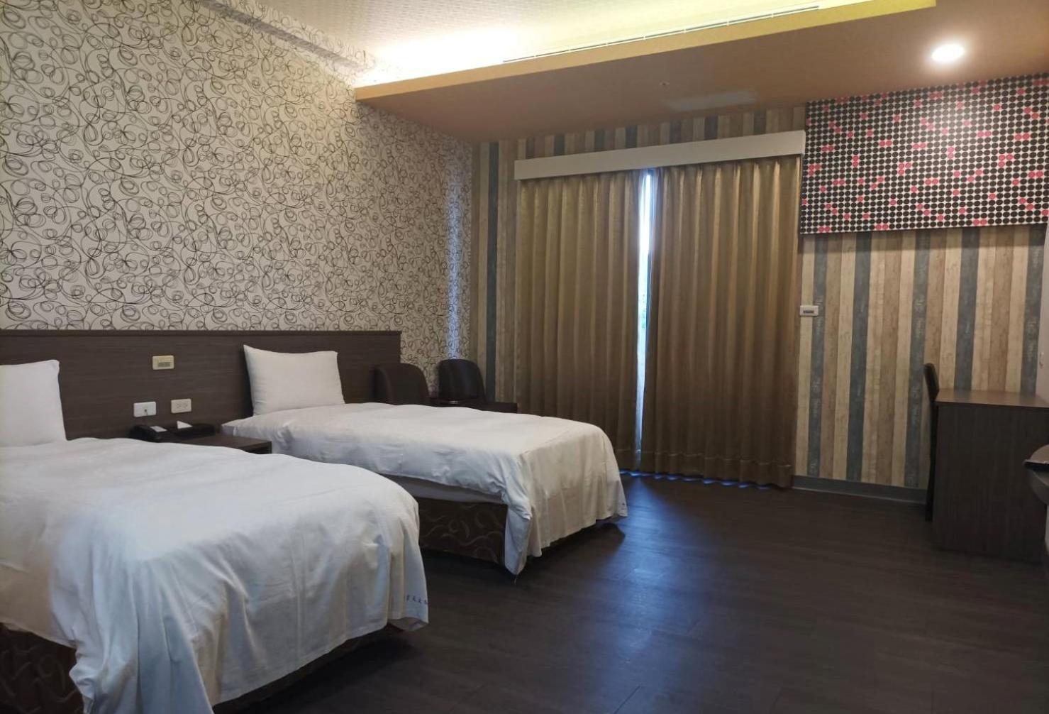 Crystal Hotel Puli Εξωτερικό φωτογραφία