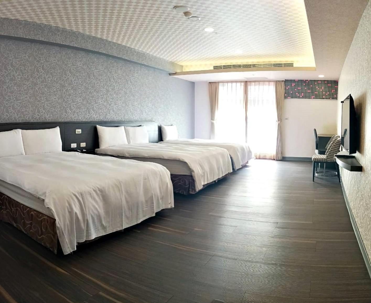 Crystal Hotel Puli Εξωτερικό φωτογραφία
